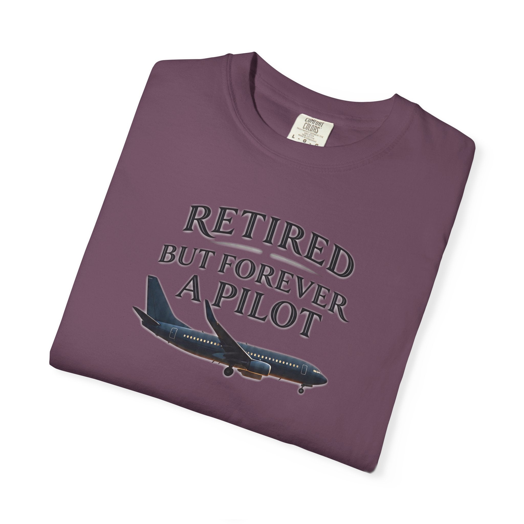 Retired Pilot Aviation T-Shirt — Vintage Flight Tribute